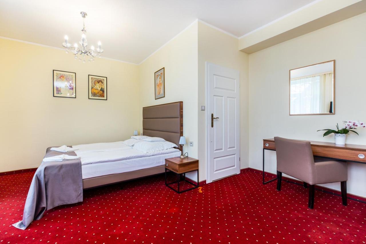 Carlton Bed & Breakfast