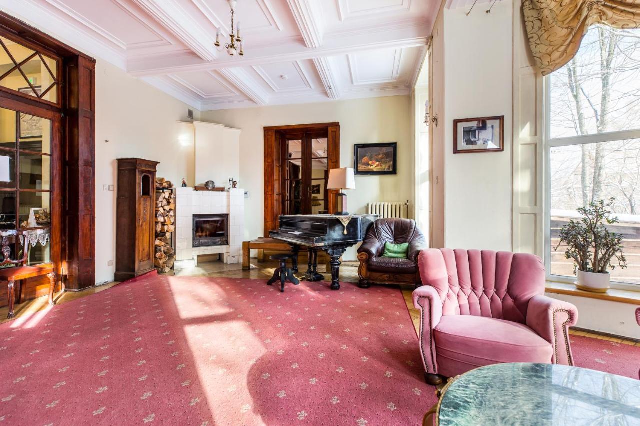 Bed & Breakfast Carlton 2*